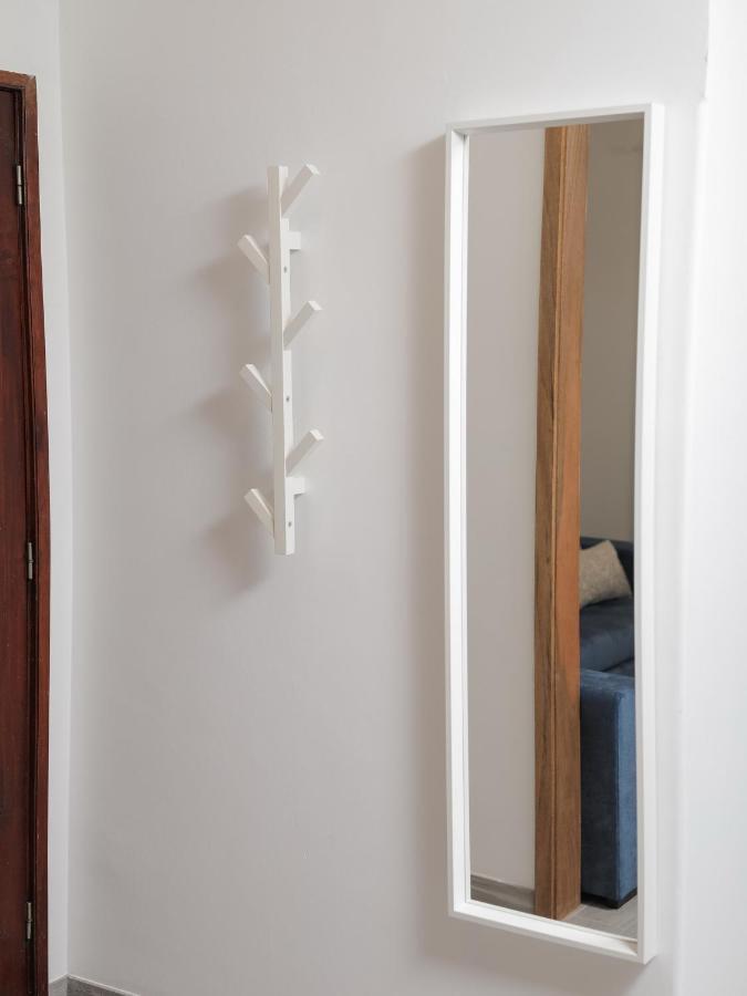 Oporto Guest Isac Garden W/ Parking Apartment บีลาโนวาเดกายา ภายนอก รูปภาพ