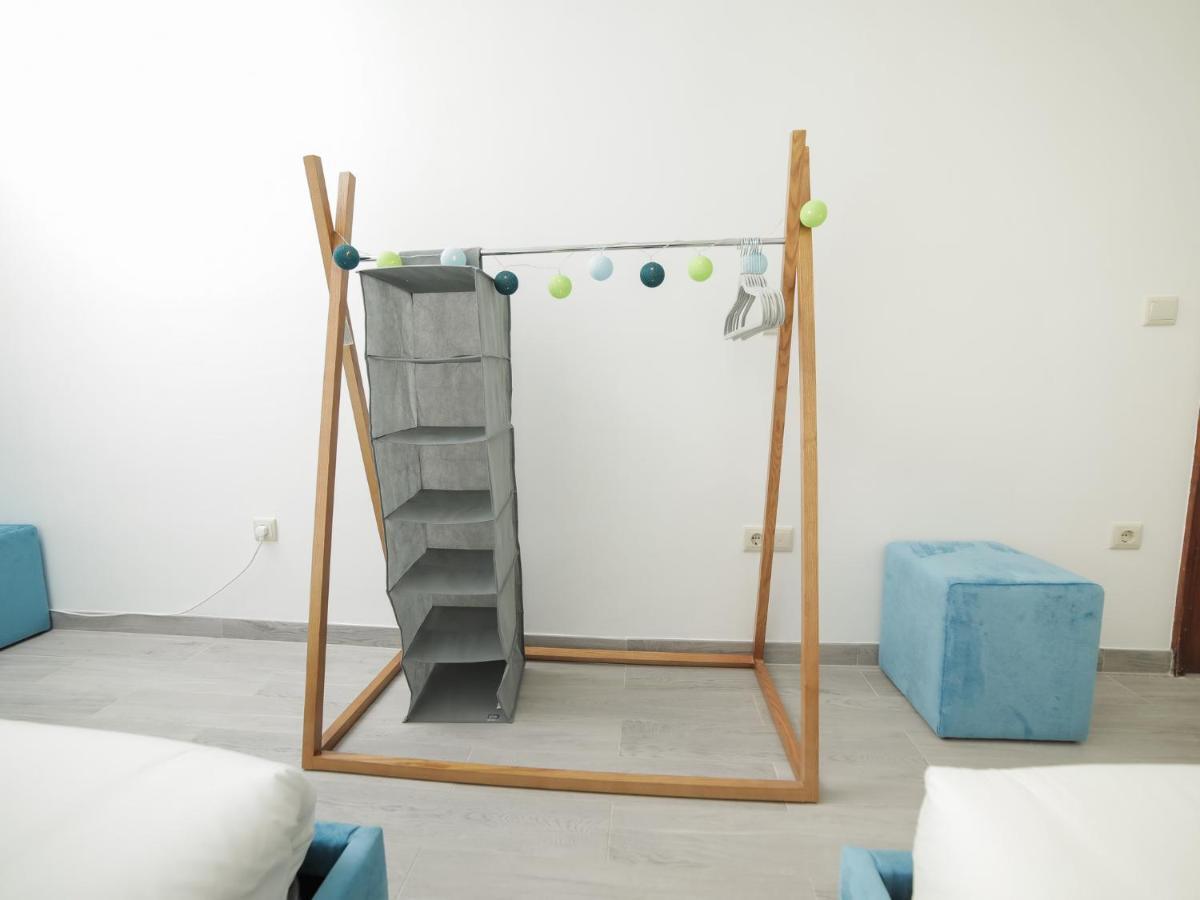 Oporto Guest Isac Garden W/ Parking Apartment บีลาโนวาเดกายา ภายนอก รูปภาพ